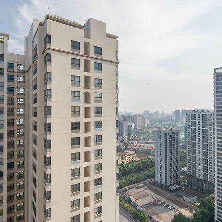 22Housing Vinhomes D'Capitale Hotel & Residence Hanoi Esterno foto