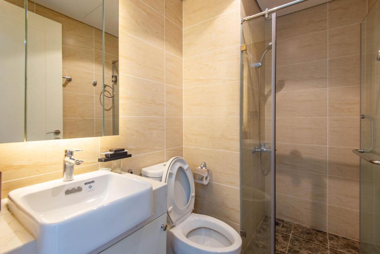 22Housing Vinhomes D'Capitale Hotel & Residence Hanoi Esterno foto