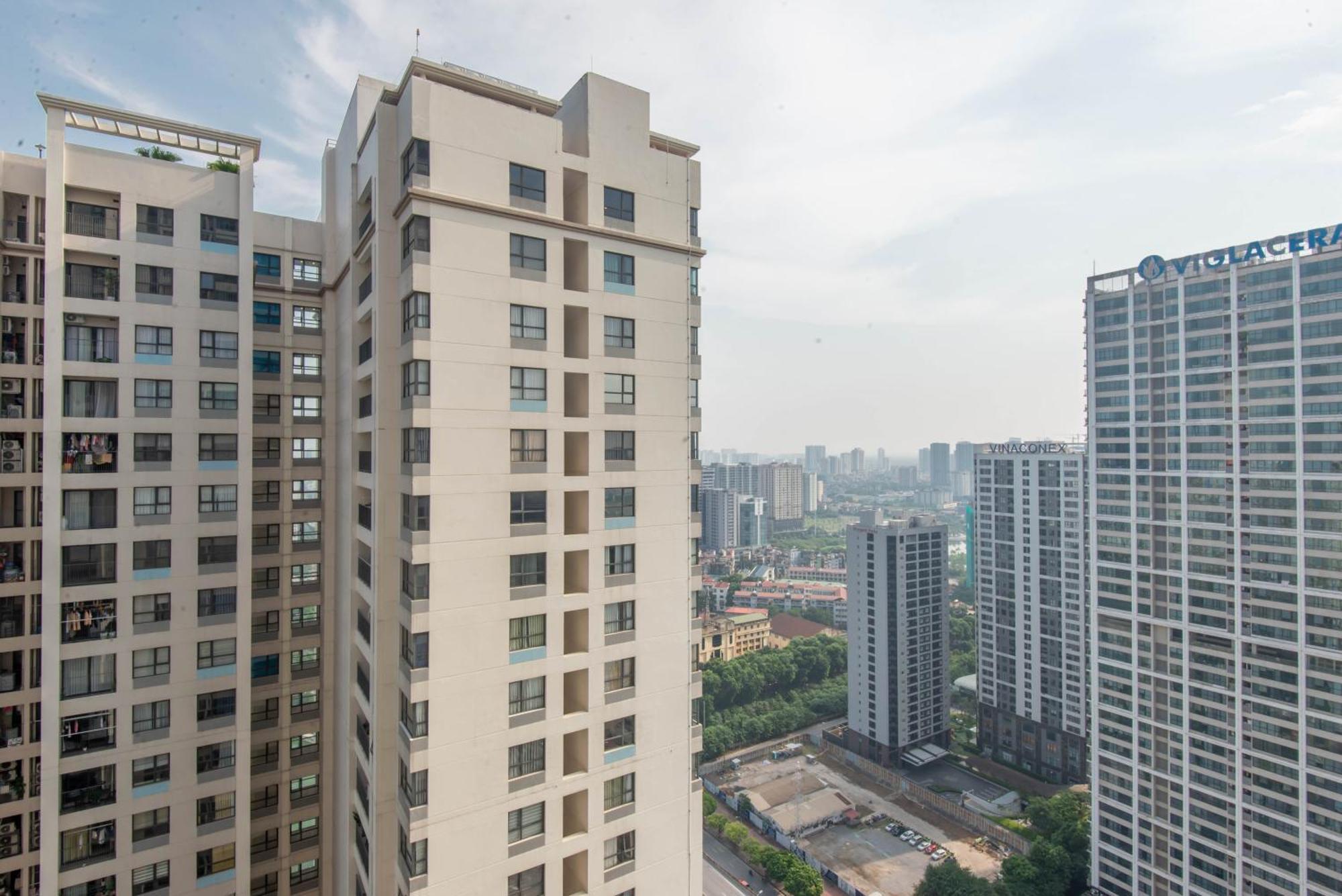 22Housing Vinhomes D'Capitale Hotel & Residence Hanoi Esterno foto